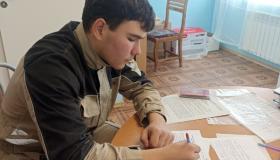 Сегодня в Видлицком доме-интернате трудовую деятельность начали учащиеся Видлицкой школы